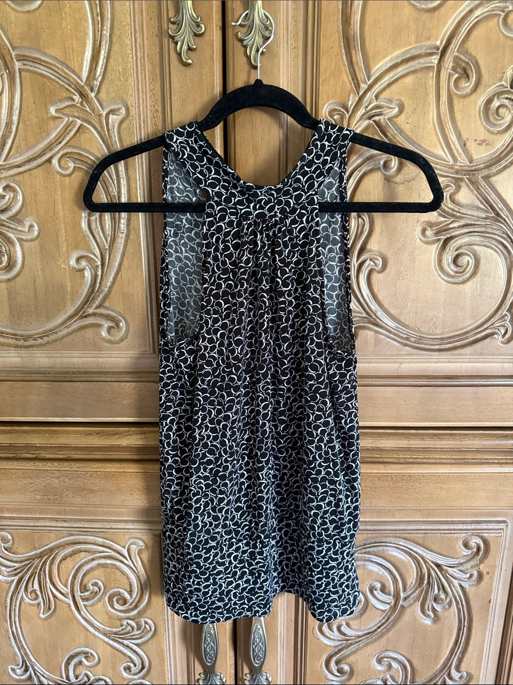 White House Black Market Black and White Patterned Sleeveless Mini Dress